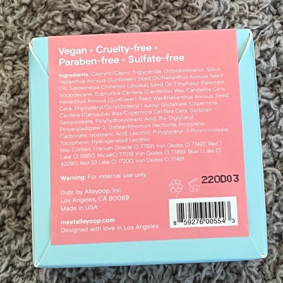 Alleyoop Stack The Odds Blush, Bronzer, Highlighter All In One, Sassy Pants NIB - Picture 3 of 4